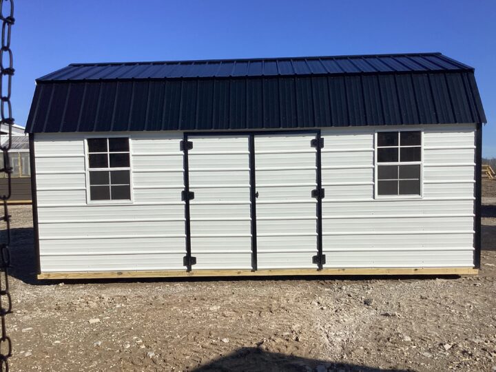 Metal Side Lofted Barn 10 x 20