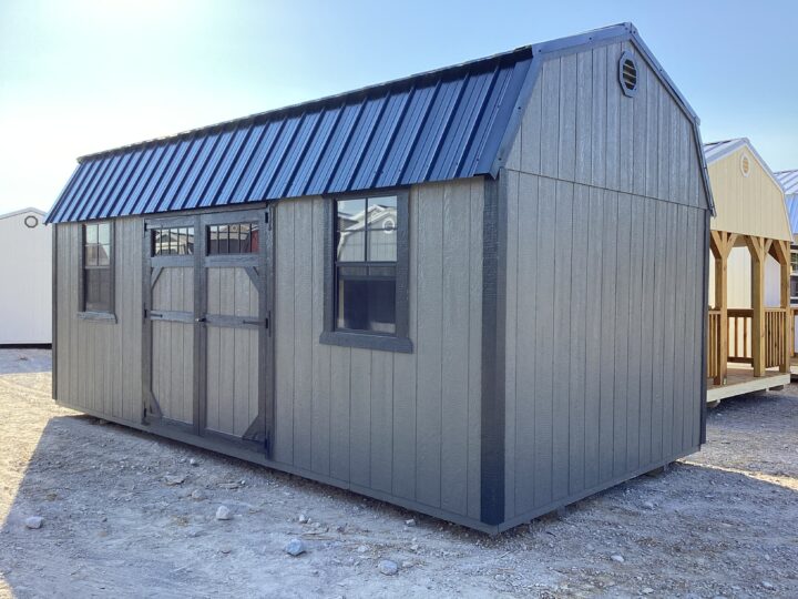 Traditional Side Lofted Barn 10 x 20 - Image 2