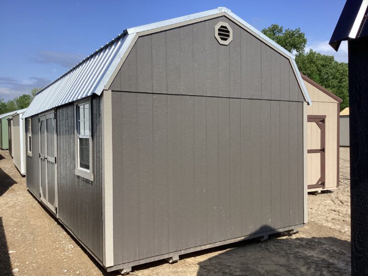 Traditional Side Lofted Barn 12 x 24