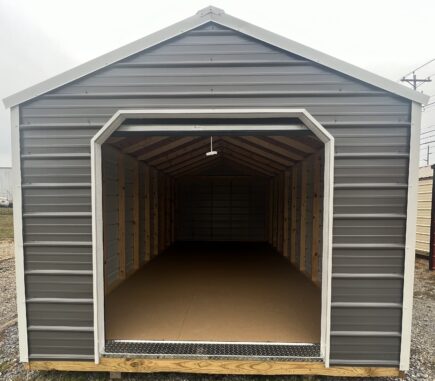 Metal Utility 10 x 20