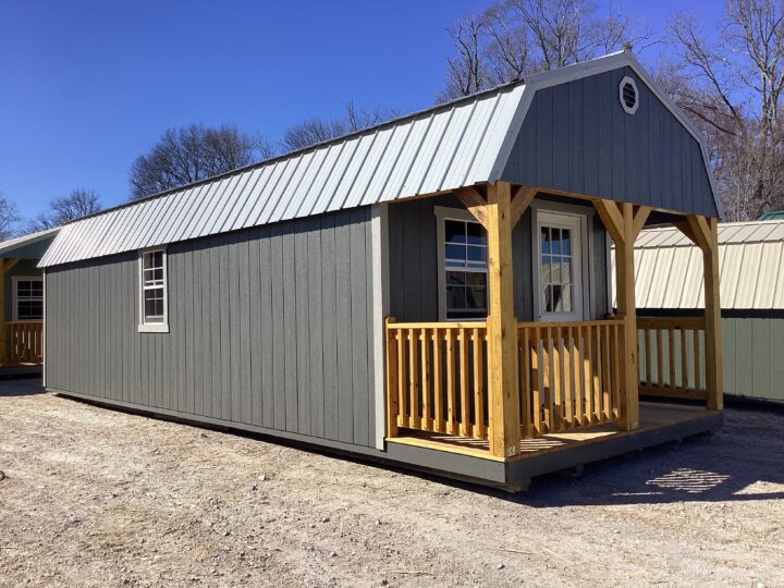 Traditional Lofted Barn Cabin 12 x 32 - Image 4