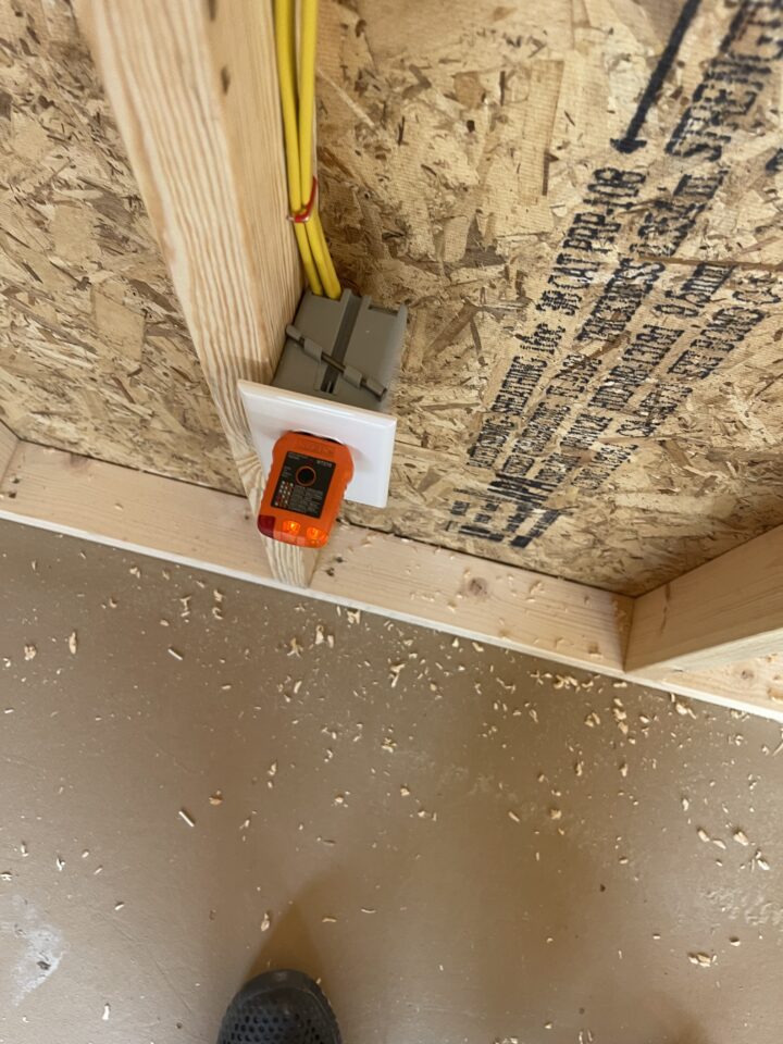 Elite Side Utility 10 x 20 - Image 10