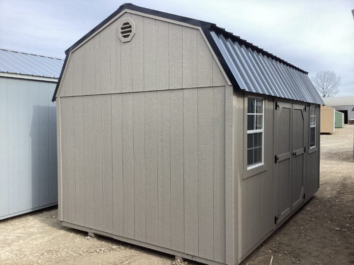 Traditional Side Lofted Barn 10 x 16