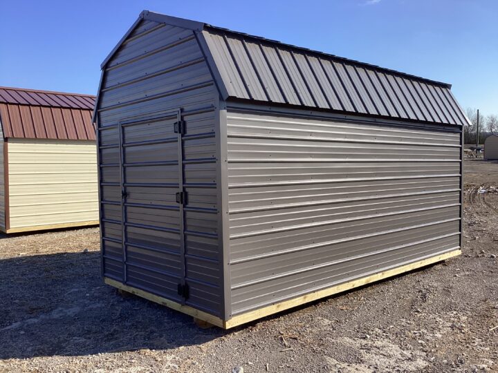 Metal Lofted Barn 8 x 16 - Image 8
