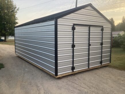 Metal Utility 12 x 20