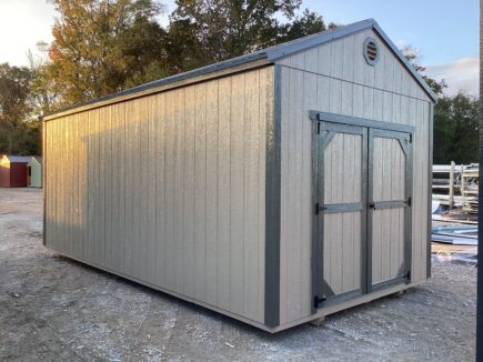 Traditional Utility 10 x 20