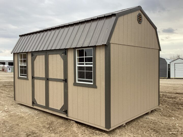 Traditional Side Lofted Barn 10 x 16