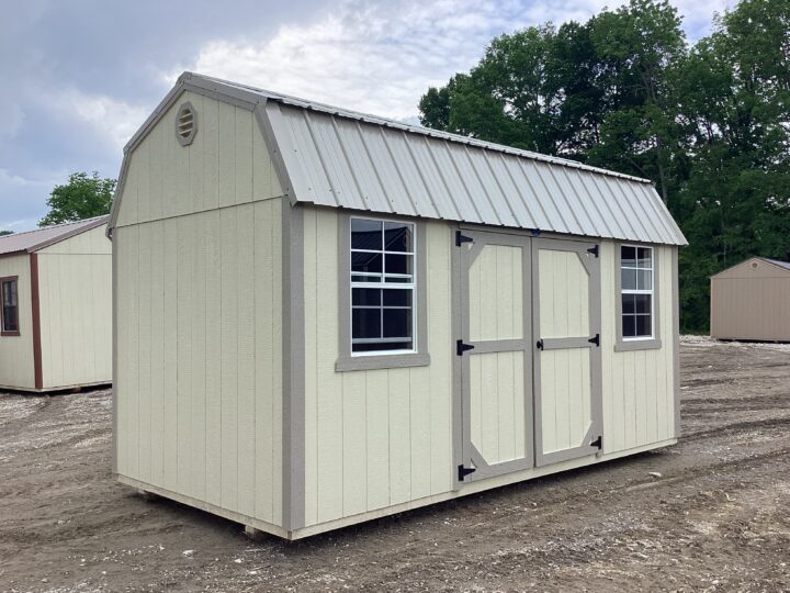 Traditional Side Lofted Barn 8 x 16 - Image 5