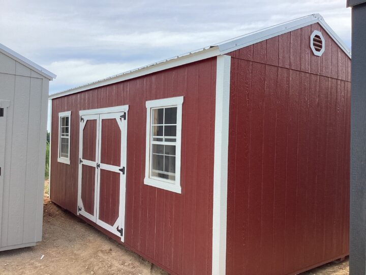 Traditional Side Utility 10 x 20