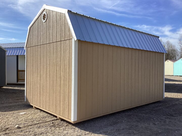 Traditional Lofted Barn 10 x 16 - Image 3