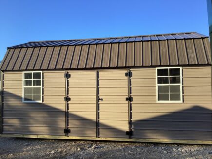 Metal Side Lofted Barn 10 x 20