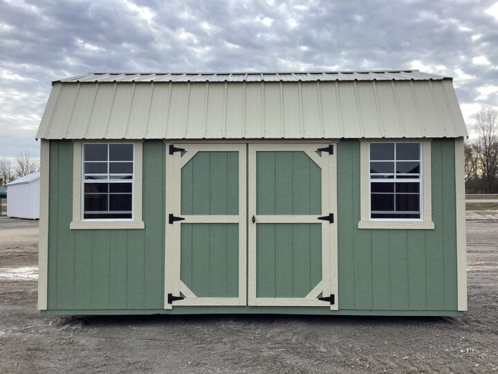 Traditional Side Lofted Barn 10 x 16