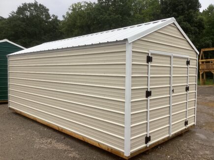 Metal Utility 10 x 20