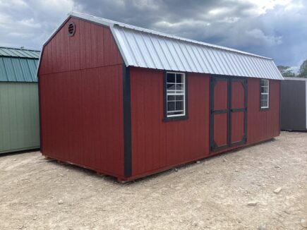 Traditional Side Lofted Barn 12 x 24