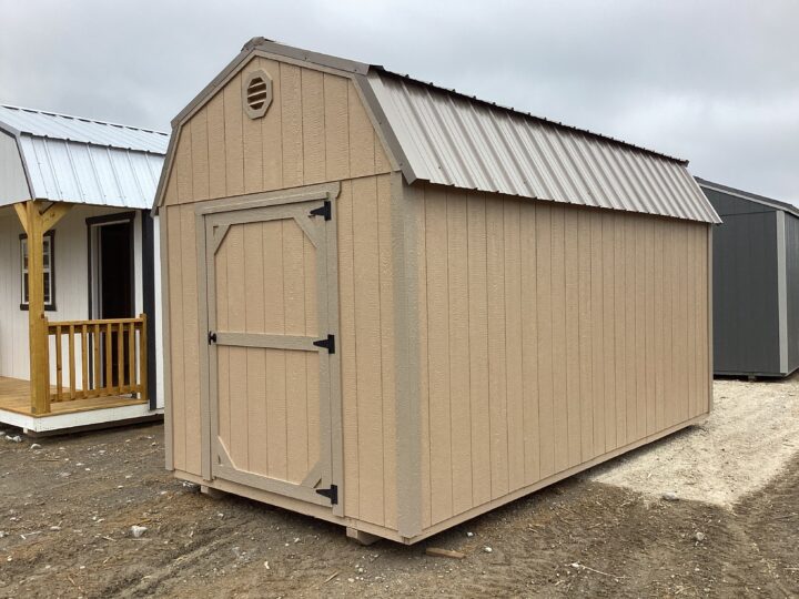 Traditional Lofted Barn 8 x 16 - Image 6