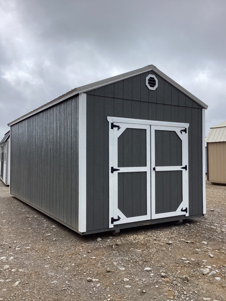 Traditional Utility 10 x 20