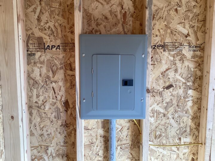 Elite Cabin 12 x 20 - Image 10