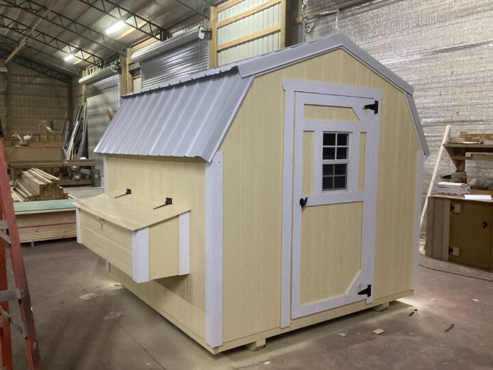 Chicken Coop (CASH ONLY) 8 x 8 - Image 2