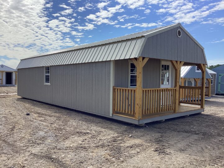 Traditional Lofted Barn Cabin 14 x 40 - Image 2