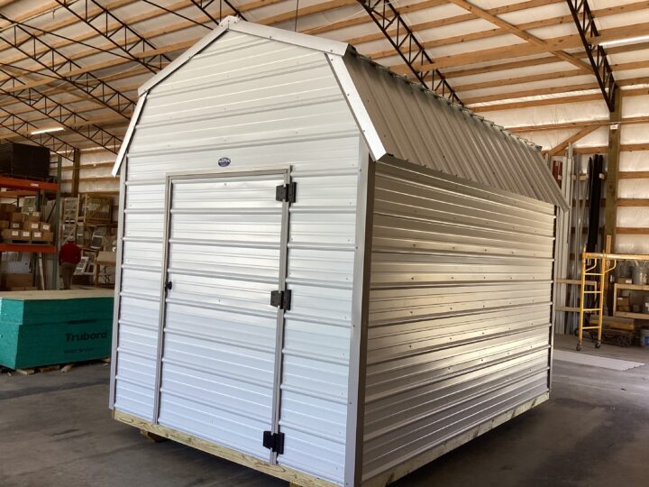 Metal Lofted Barn 8 x 12