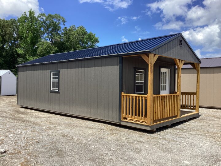 Traditional Cabin 14 x 32 - Image 3