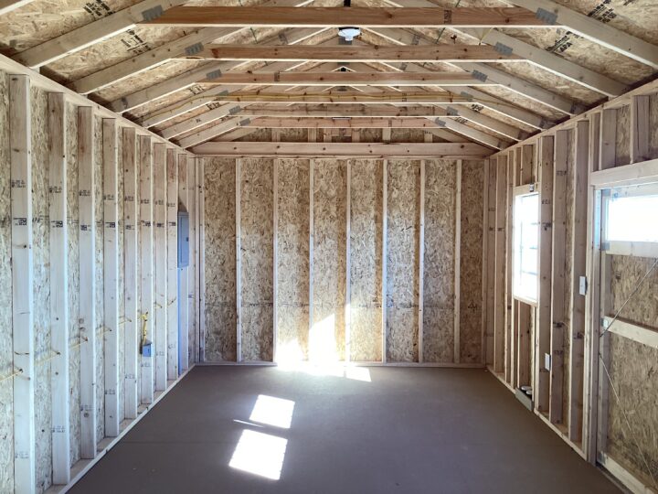 Traditional Side Utility 12 x 24 - Image 10