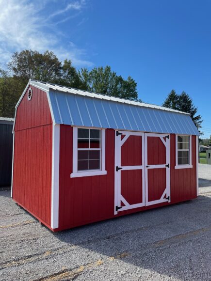 Traditional Side Lofted Barn 10 x 16