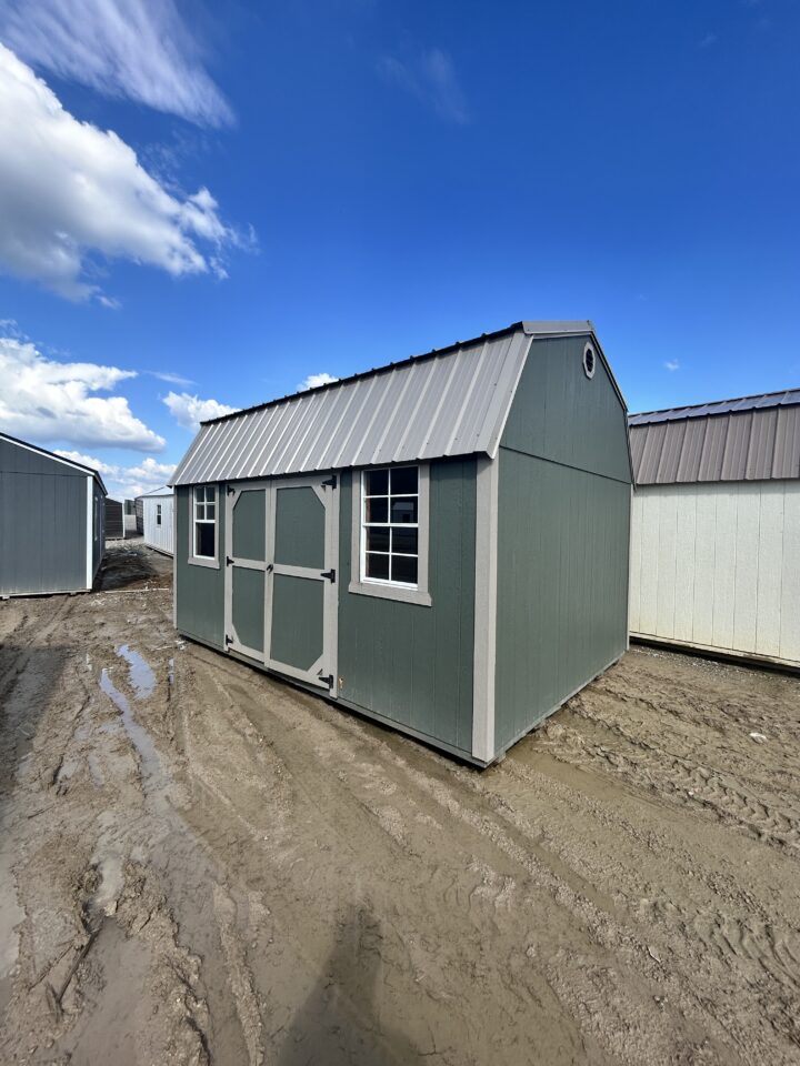 Traditional Side Lofted Barn 12x16 - Image 4