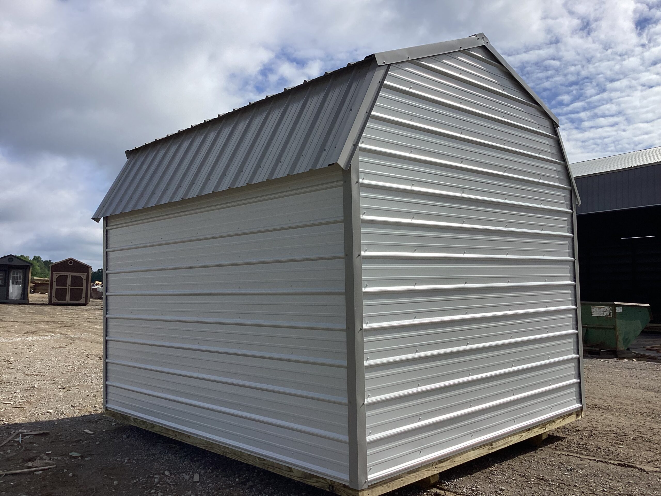 Metal Lofted Barn 10 x 12 - Image 5