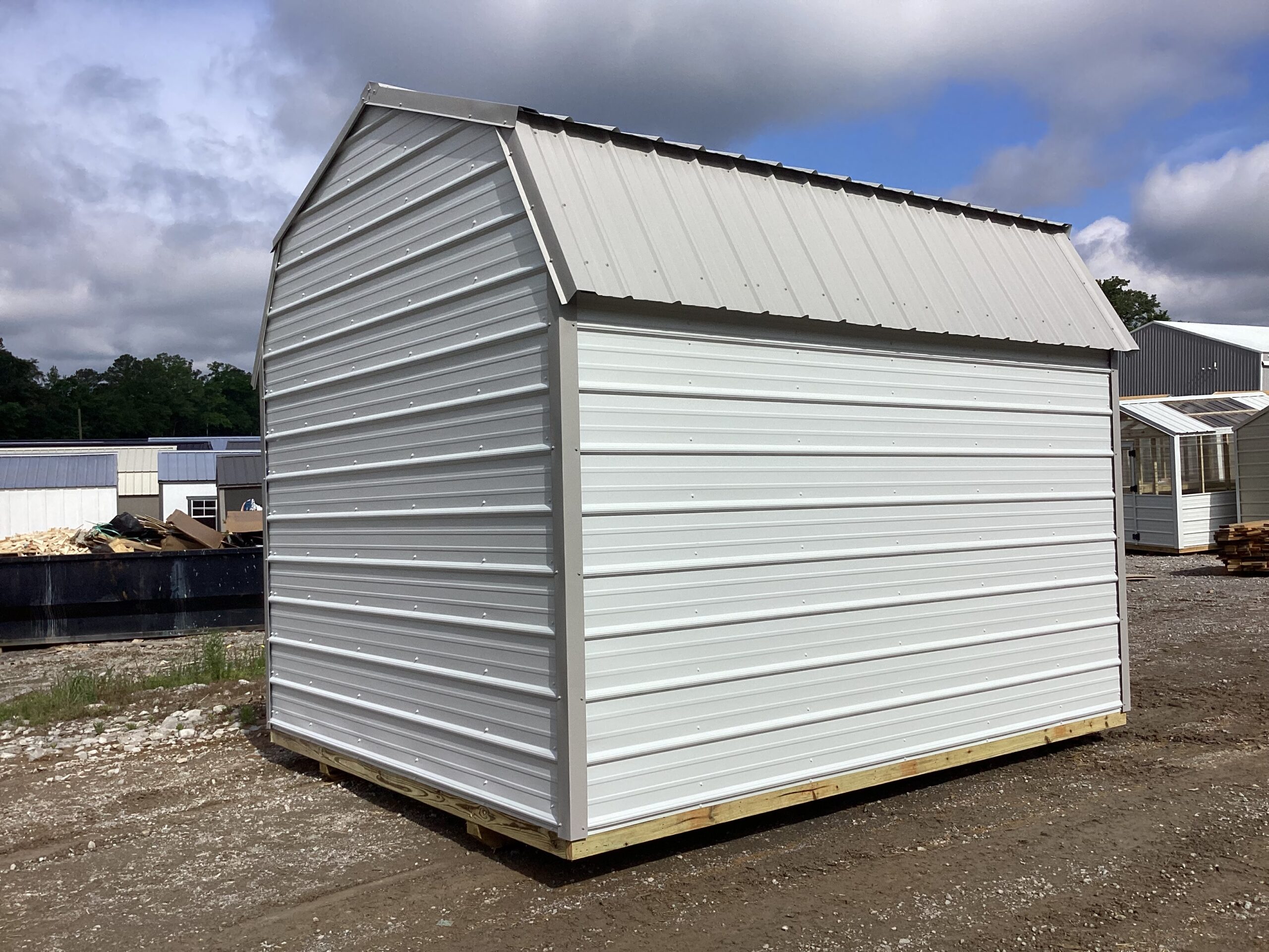 Metal Lofted Barn 10 x 12 - Image 4