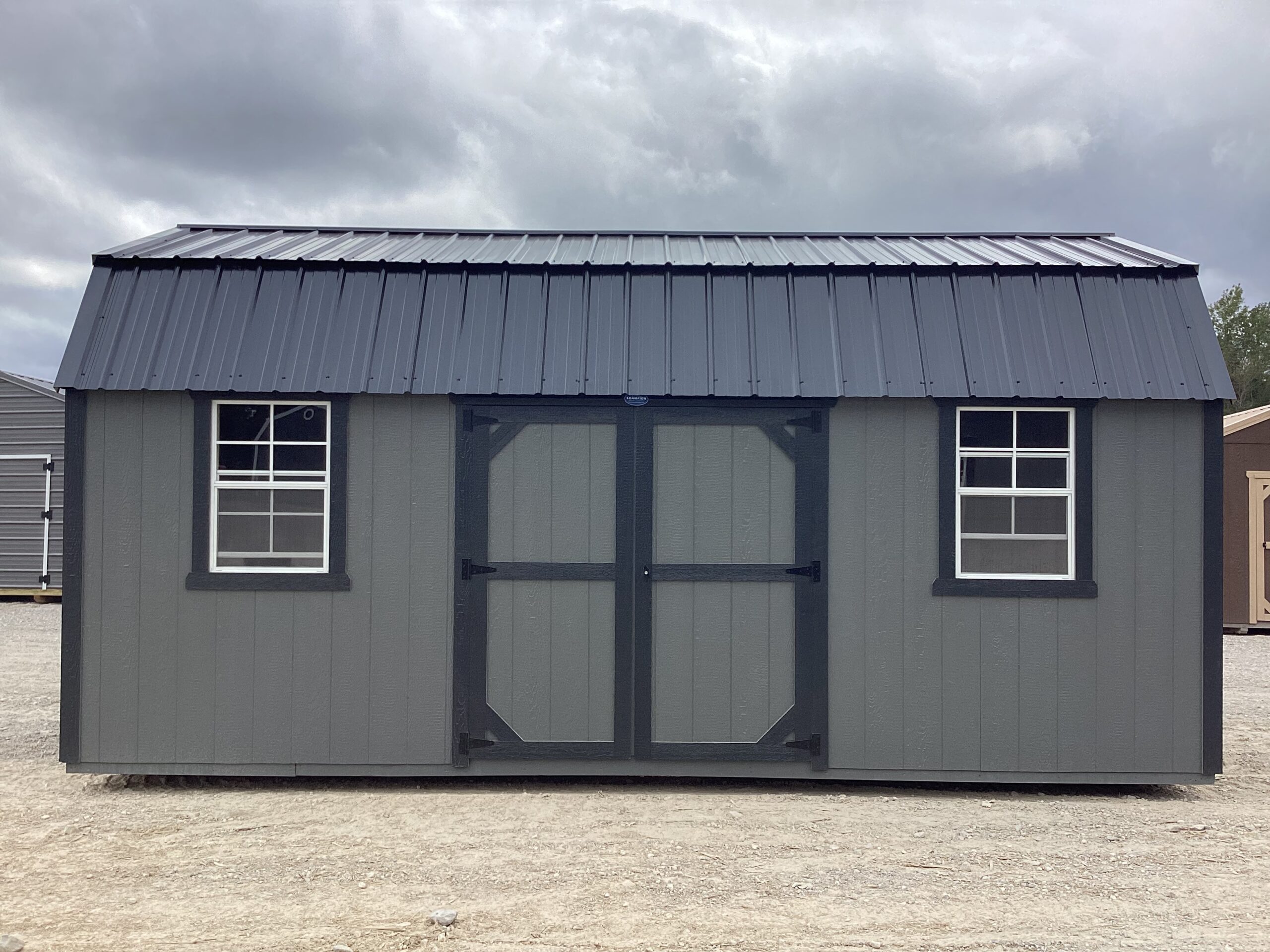 Traditional Side Lofted Barn 10 x 20 - Image 7