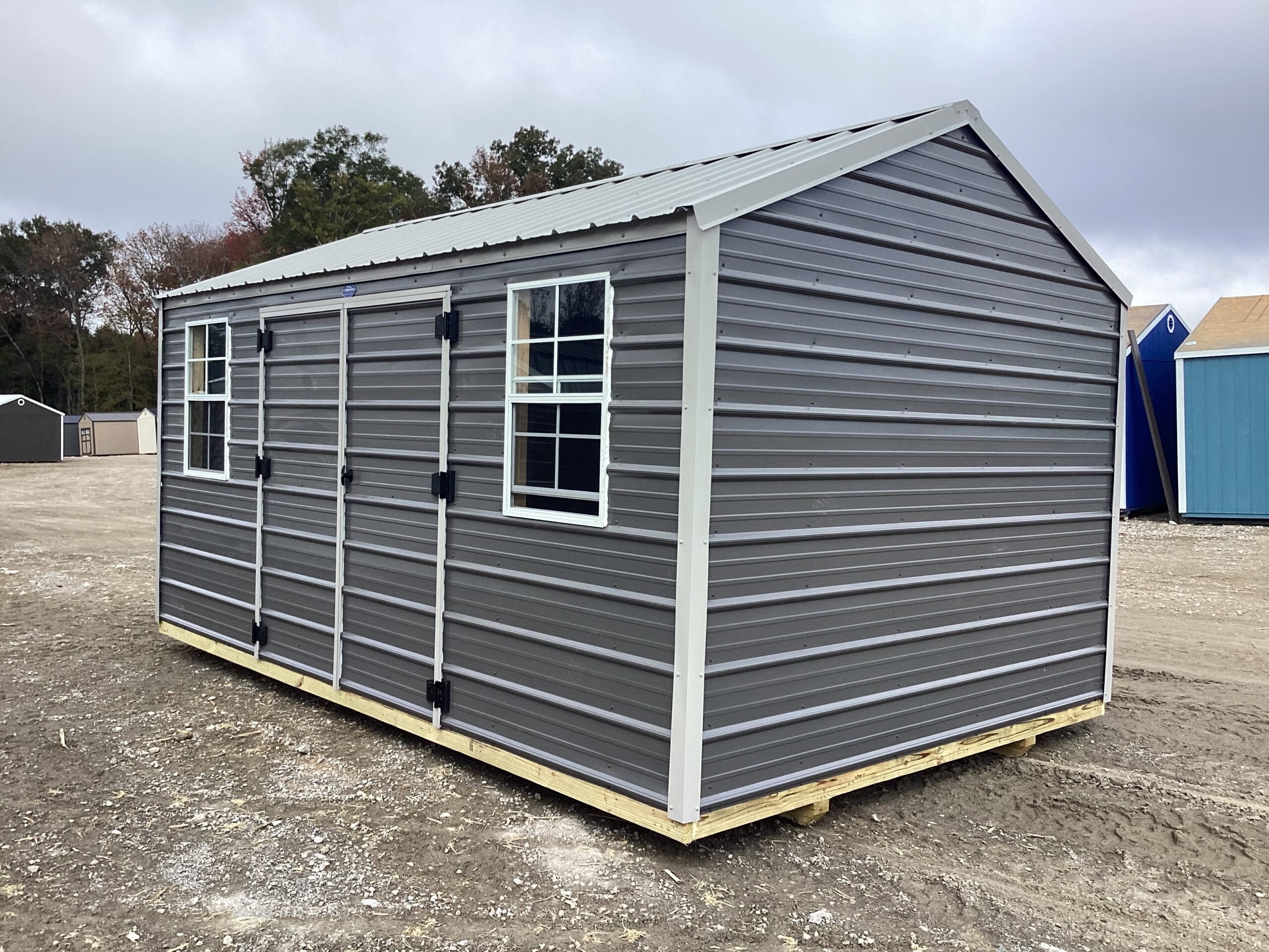 Metal Side Utility 10 x 16 - Image 4