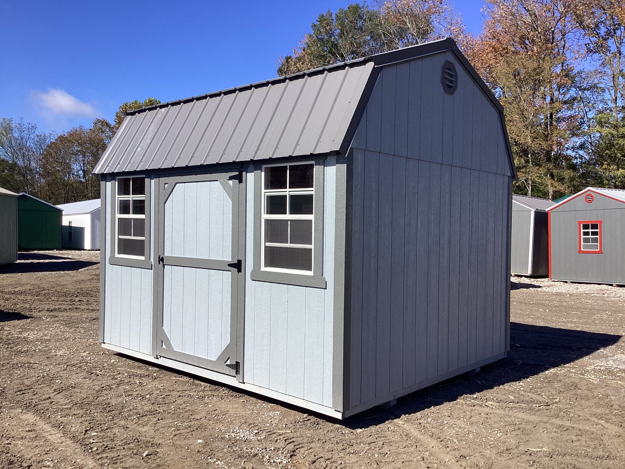 Traditional Side Lofted Barn 10 x 12 - Image 4