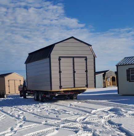 Metal Lofted Barn 10 x 16