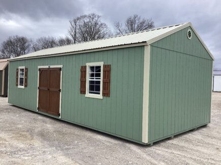 Traditional Side Utility 14 x 32