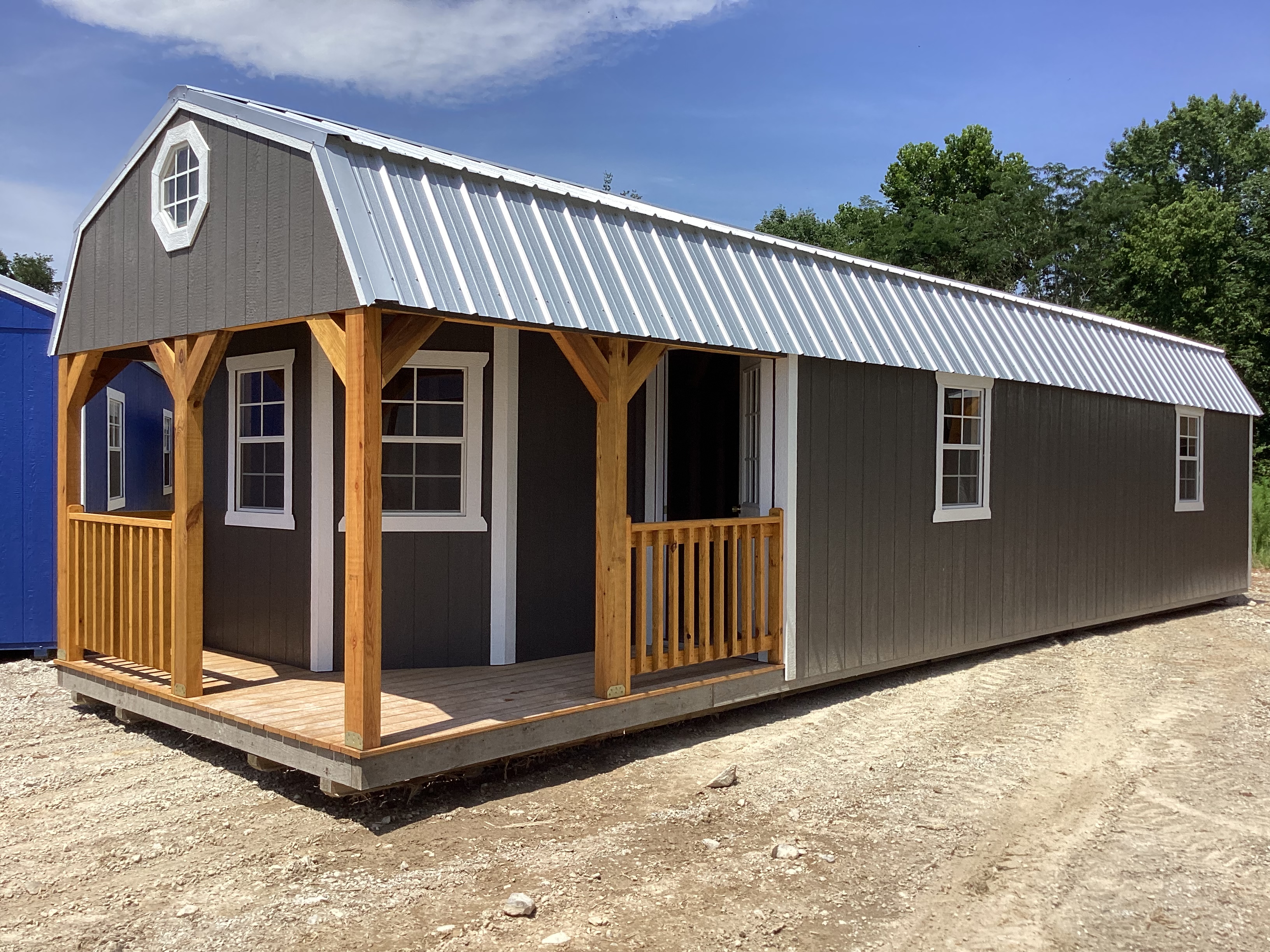 Elite Deluxe Lofted Barn Cabin 12 x 40 - Image 3