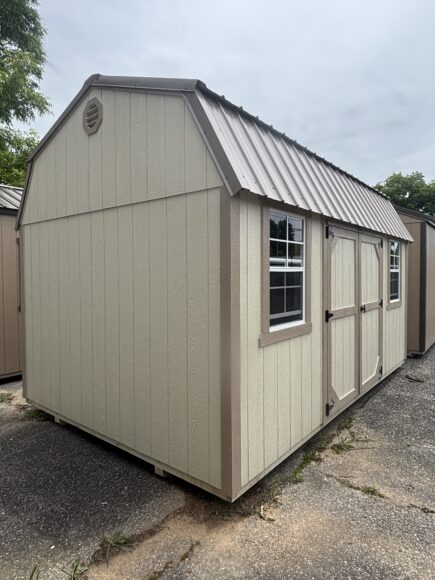 Traditional Side Lofted Barn 10 x 16