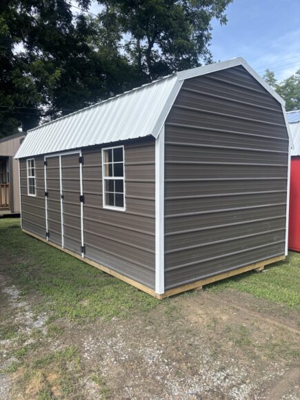 Metal Side Lofted Barn 10 x 20