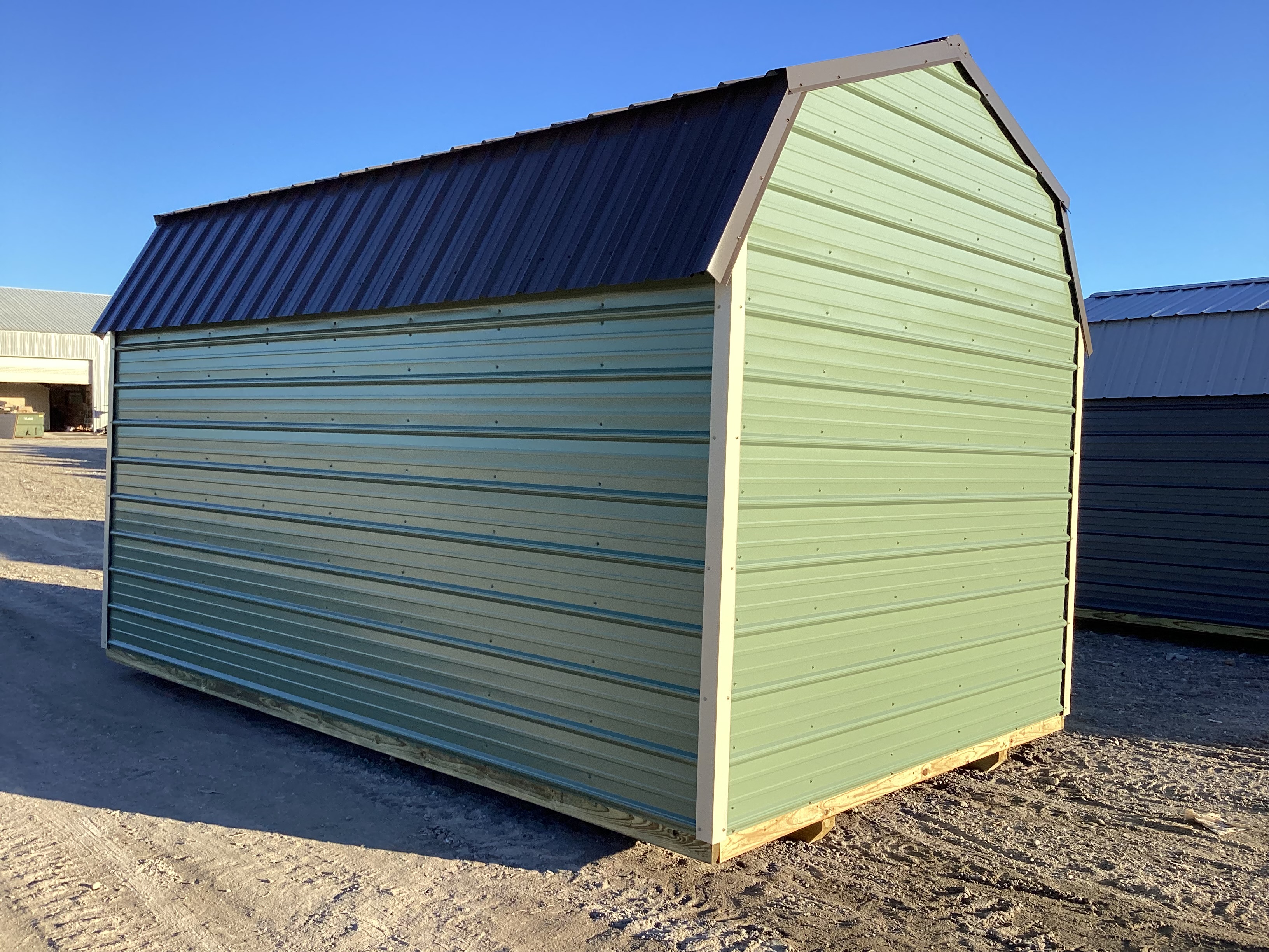 Metal Side Lofted Barn 10 x 16 - Image 5