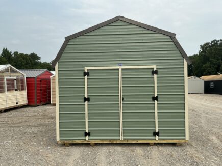 Metal Lofted Barn 12 x 16