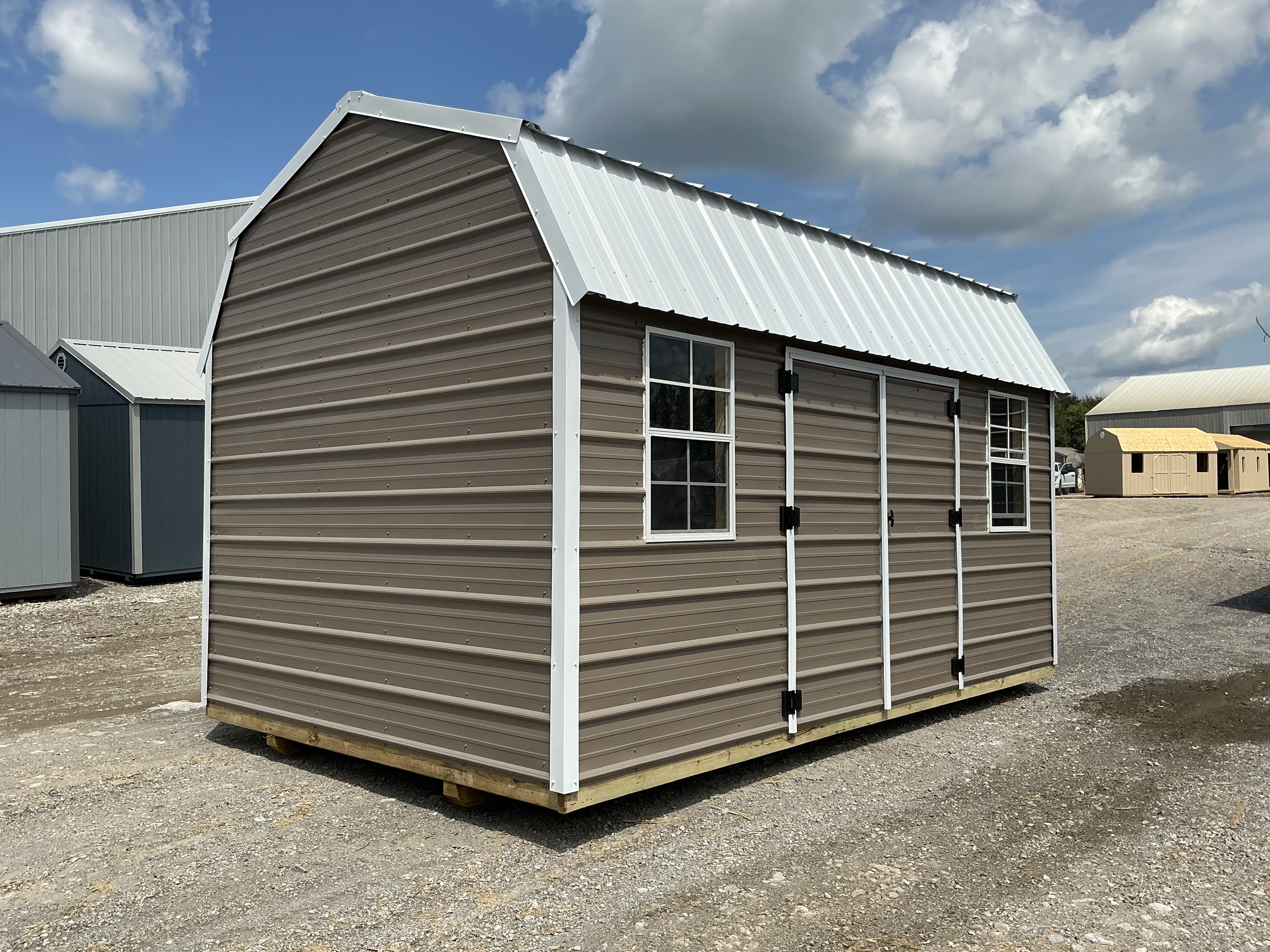 Metal Side Lofted Barn 10 x 16 - Image 5