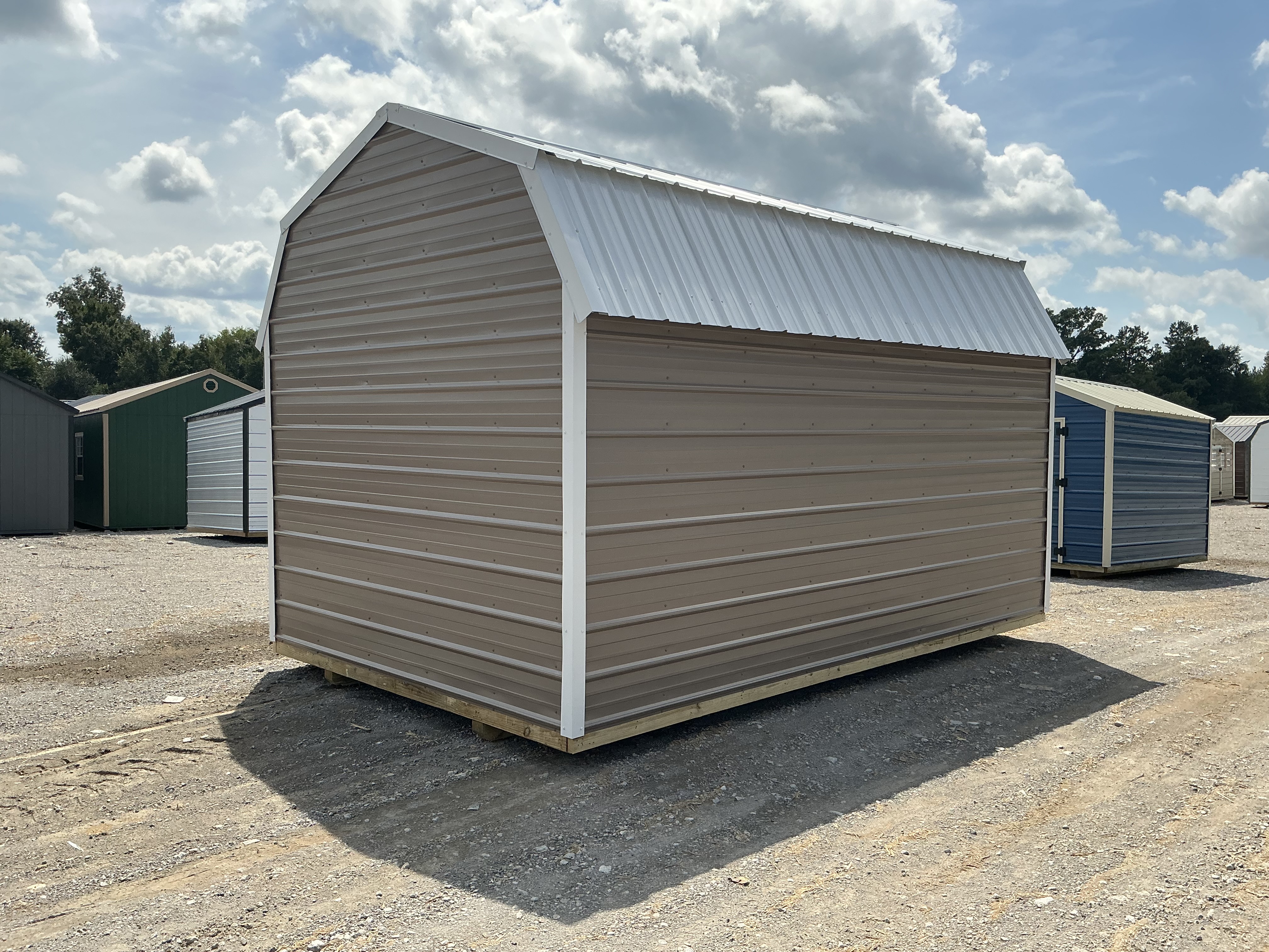 Metal Side Lofted Barn 10 x 16 - Image 7