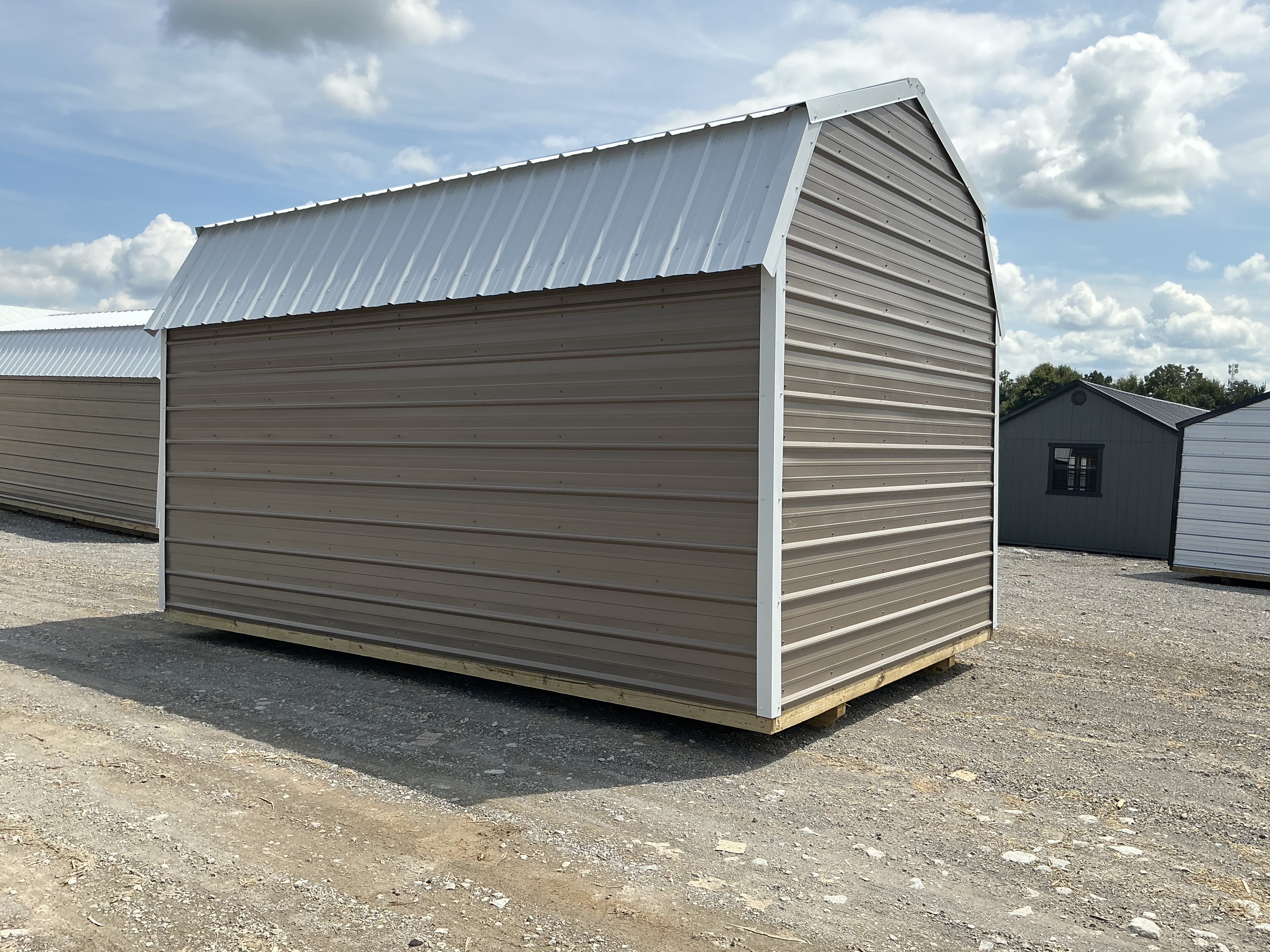 Metal Side Lofted Barn 10 x 16 - Image 6