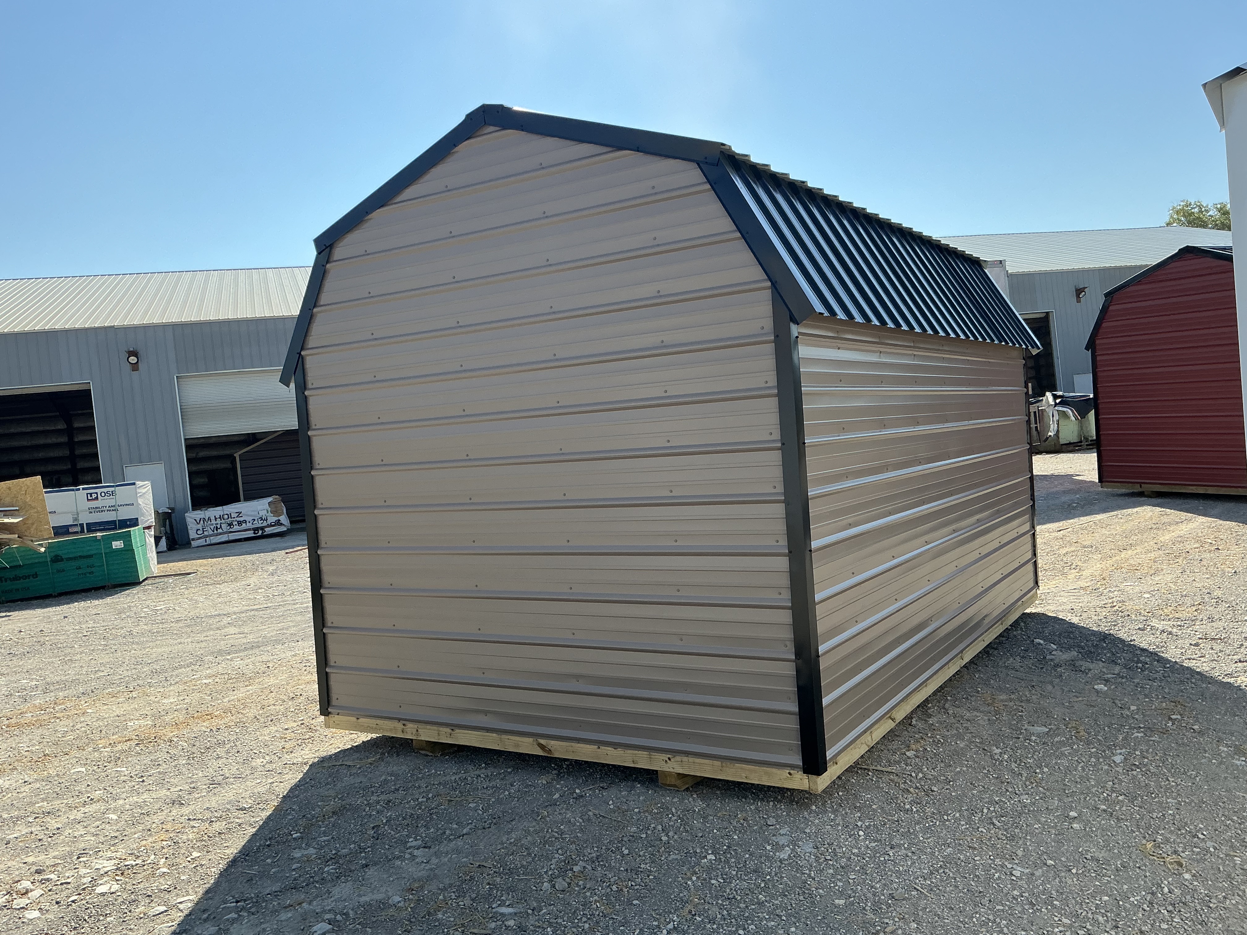 Metal Side Lofted Barn 10 x 16 - Image 7