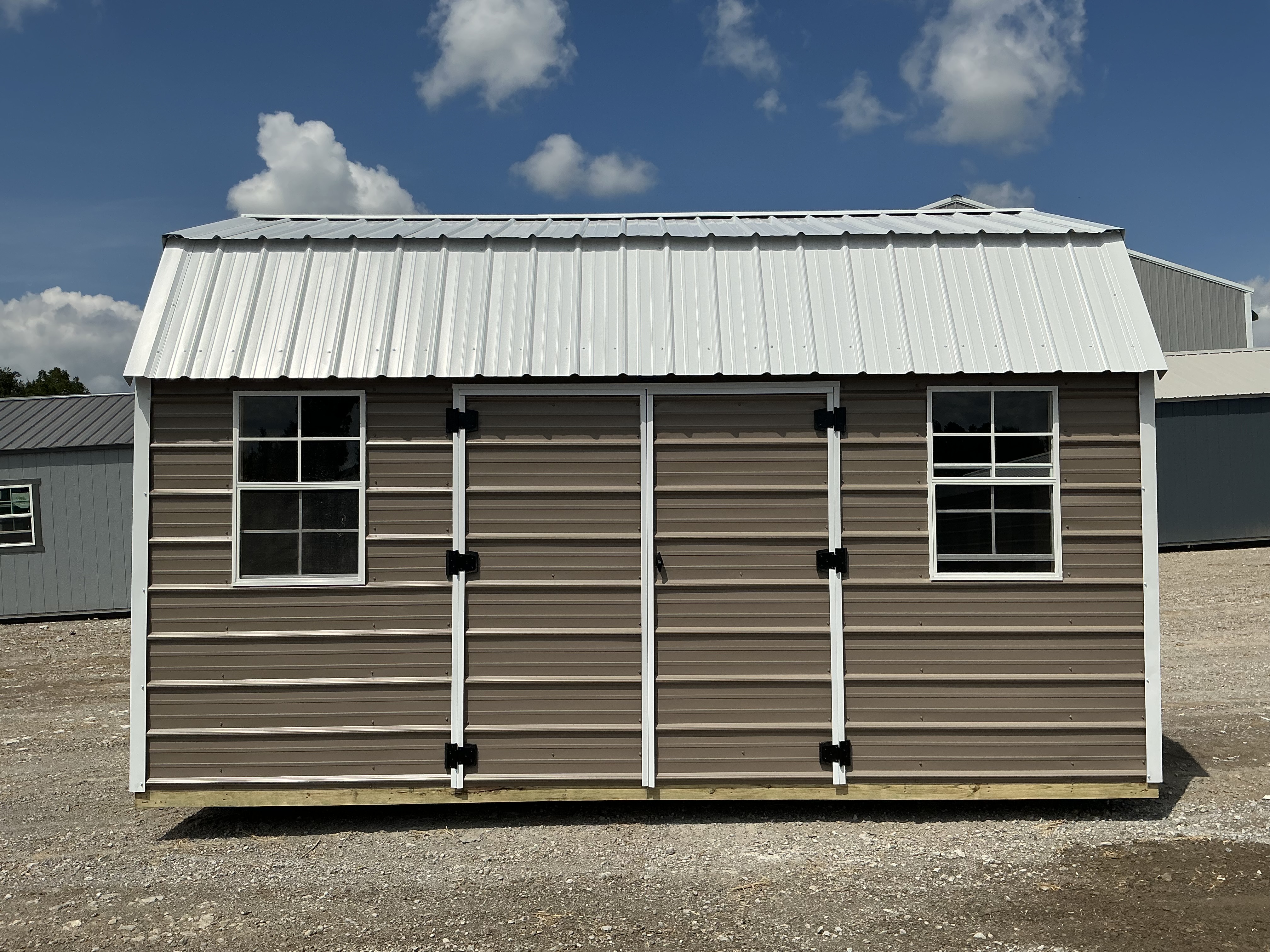 Metal Side Lofted Barn 10 x 16 - Image 3