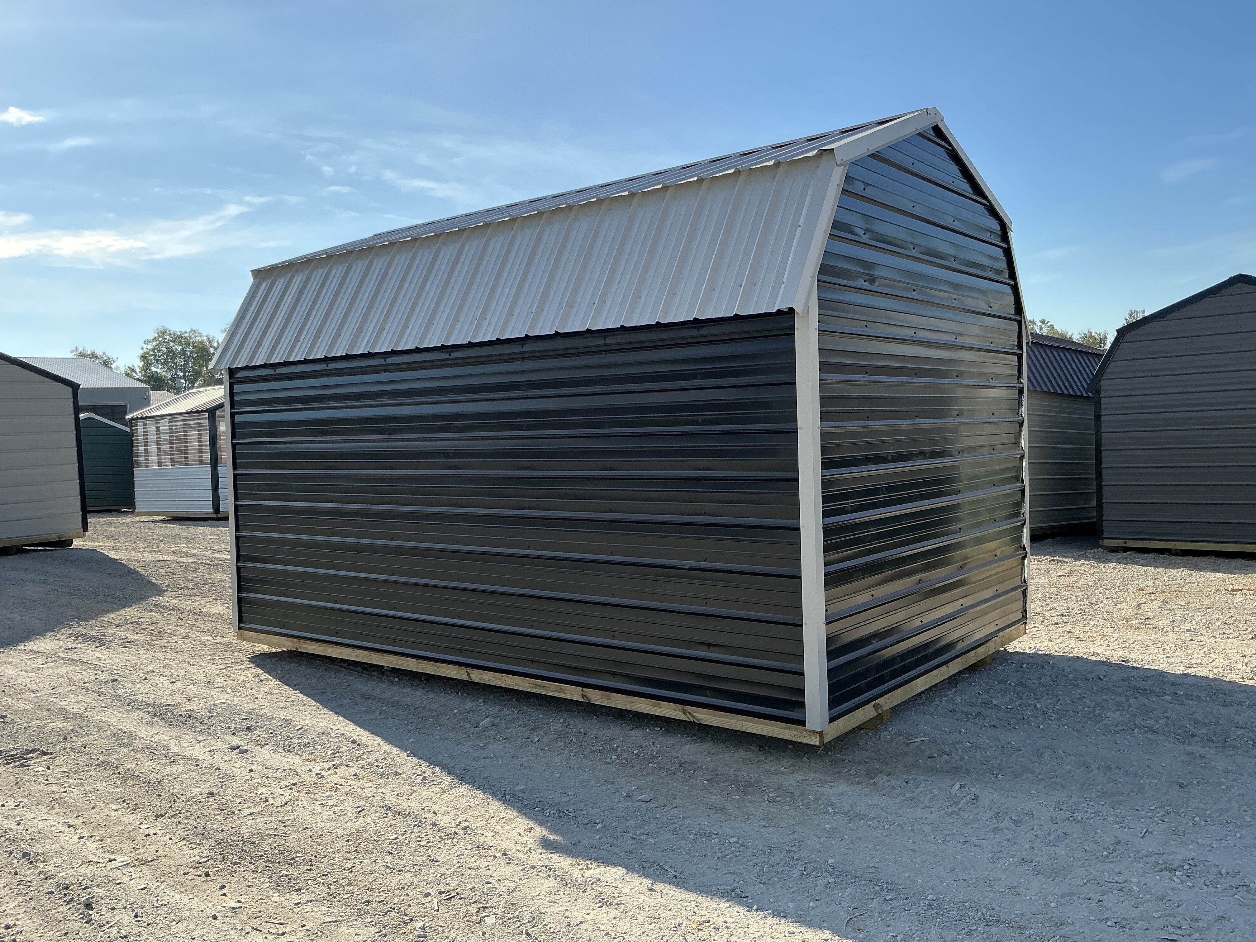 Metal Lofted Barn 10 x 16 - Image 6