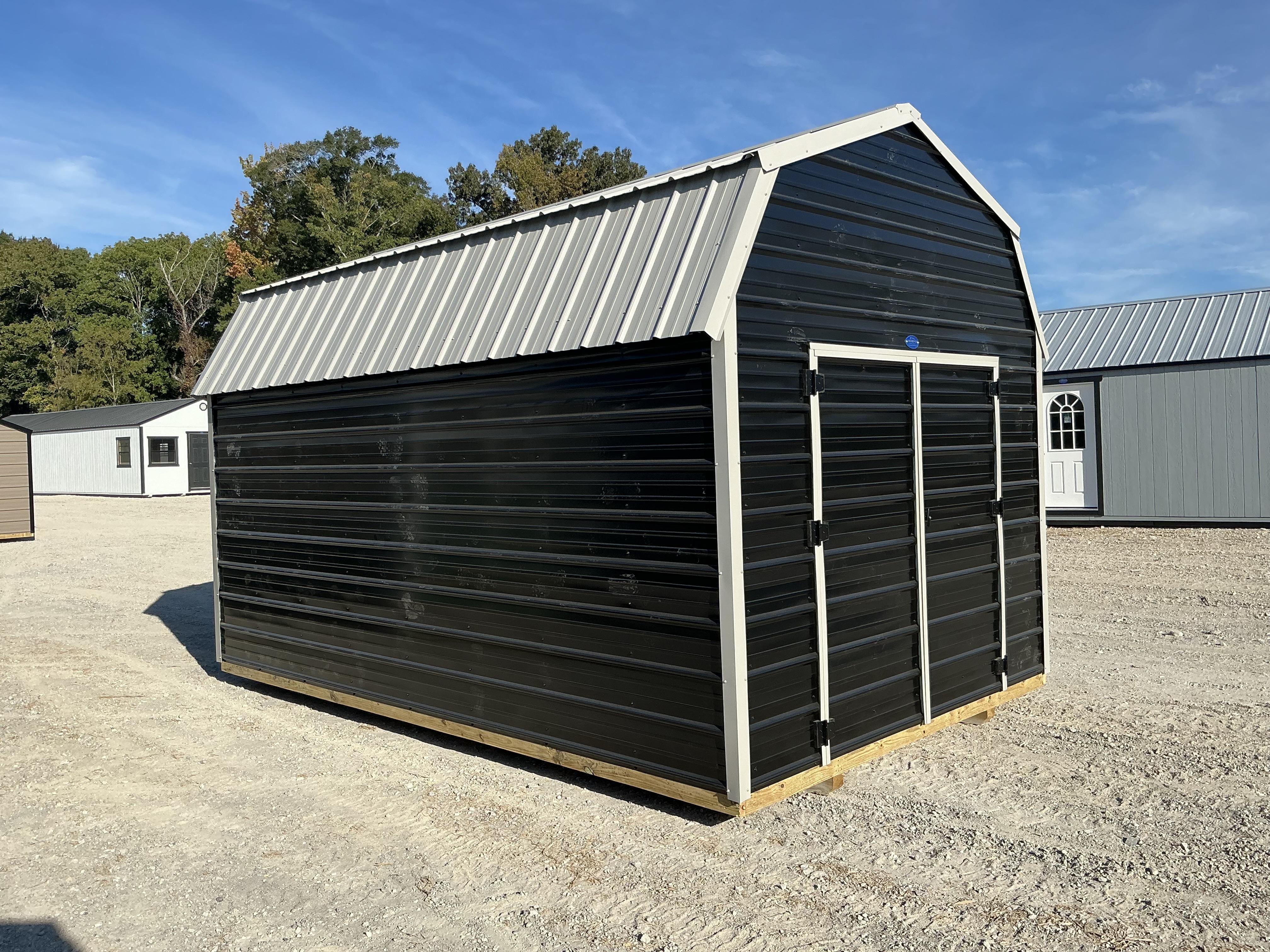Metal Lofted Barn 10 x 16